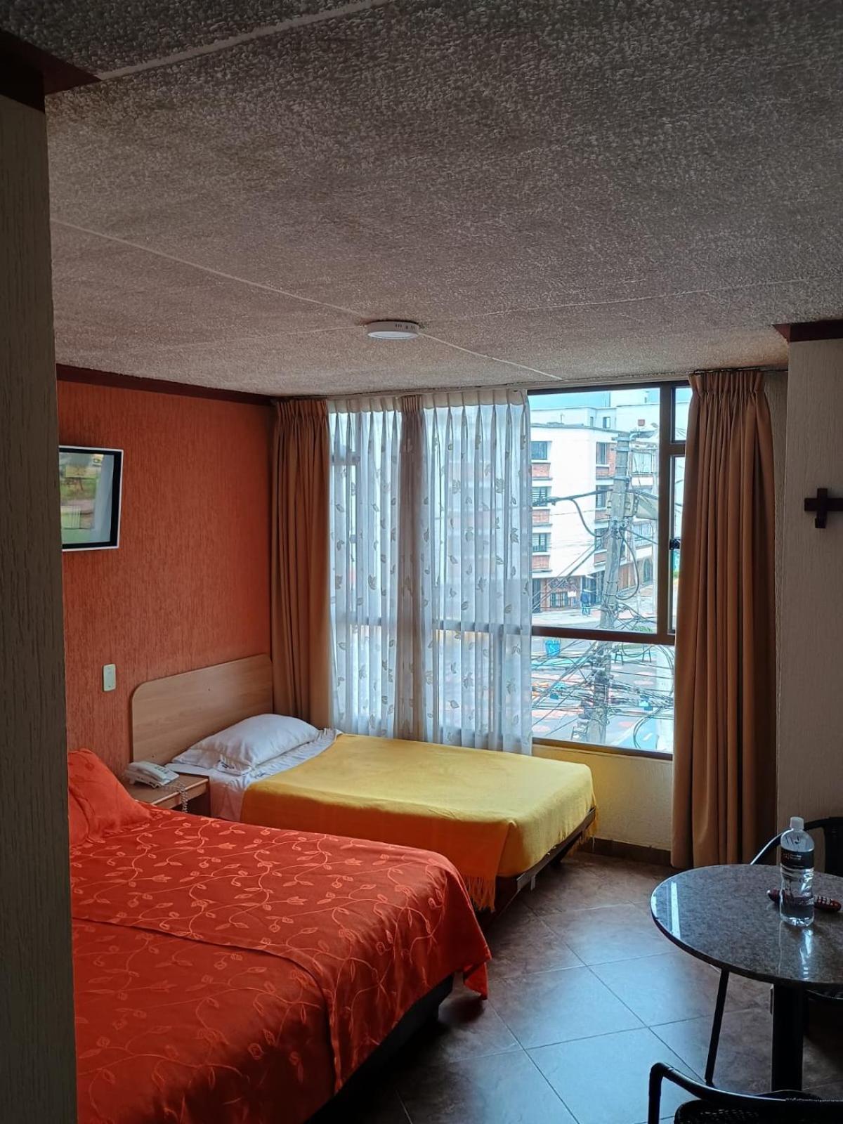 Hoteles Bogota Inn Galerias Extérieur photo