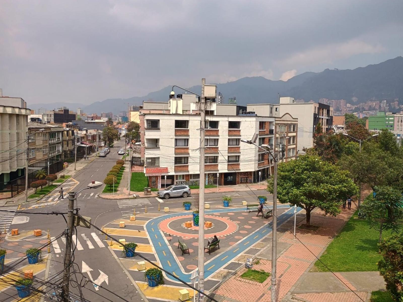Hoteles Bogota Inn Galerias Extérieur photo