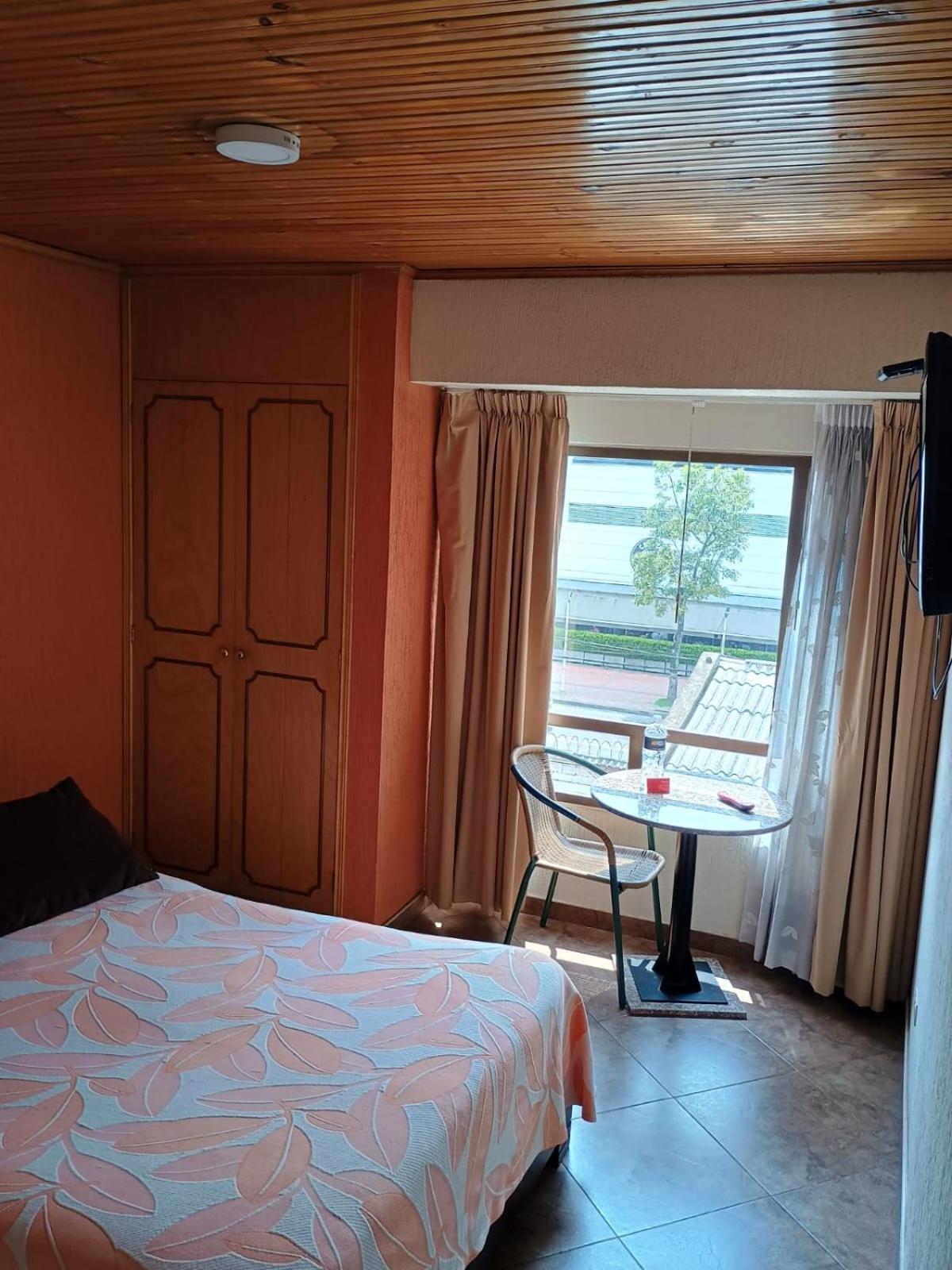 Hoteles Bogota Inn Galerias Extérieur photo